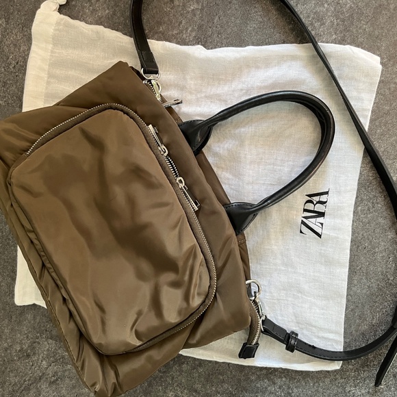 Zara two-way tote bag, with multiple zippers and detachable shoulder strap, EUC. - Picture 2 of 16